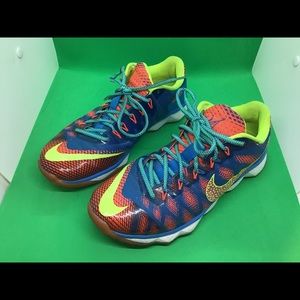 Women’s Nike Tennis Shoes